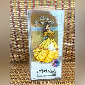 Disney Parks FIGPIN #623 Beauty & the Beast - Princess Belle